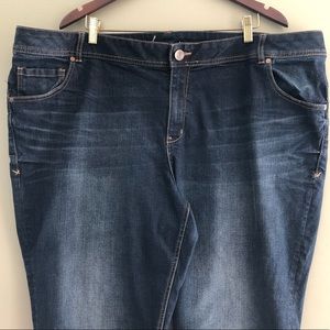 Lane Bryant Capris Dark Wash Denim Like New Plus
